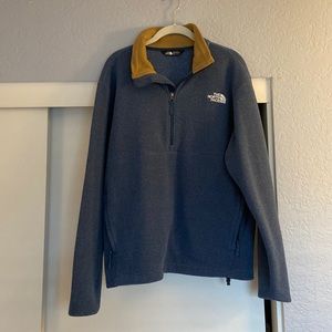 Men’s North Face fleece jacket